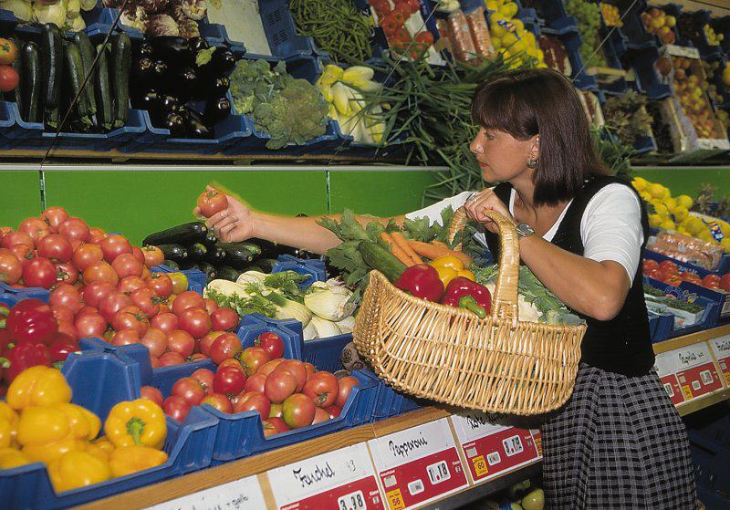 Frisches Obst und Gemüse vor Ort